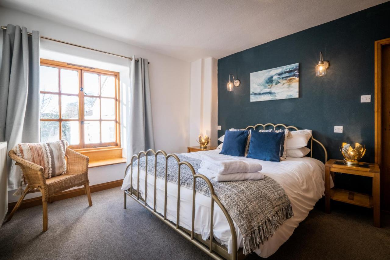 Stunning Cottage Grade 2 Listed With Parking And Hot Tub Bowness-on-Windermere Εξωτερικό φωτογραφία